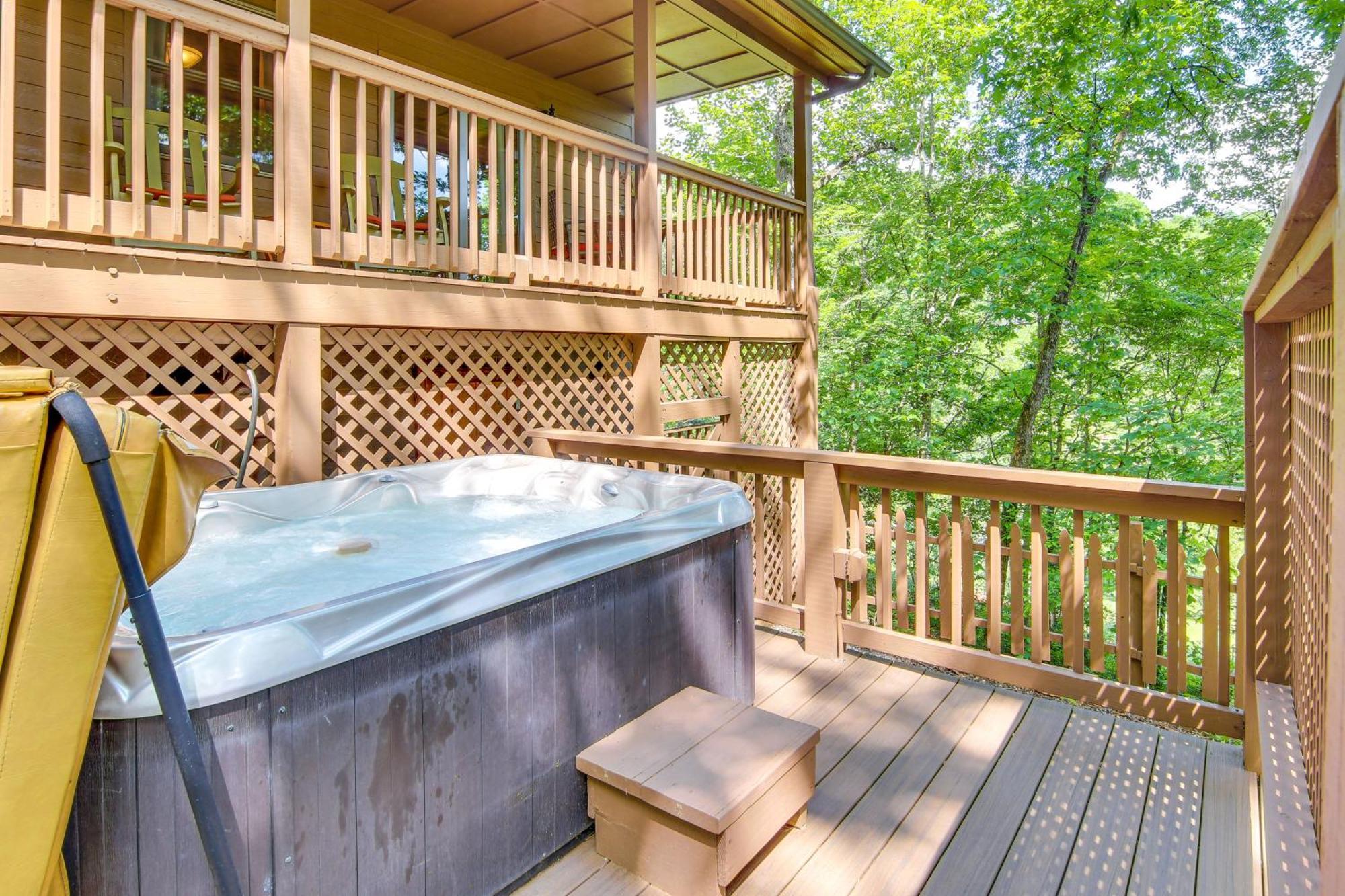 Charming Fox Den Cabin In Whittier With Hot Tub! Ngoại thất bức ảnh