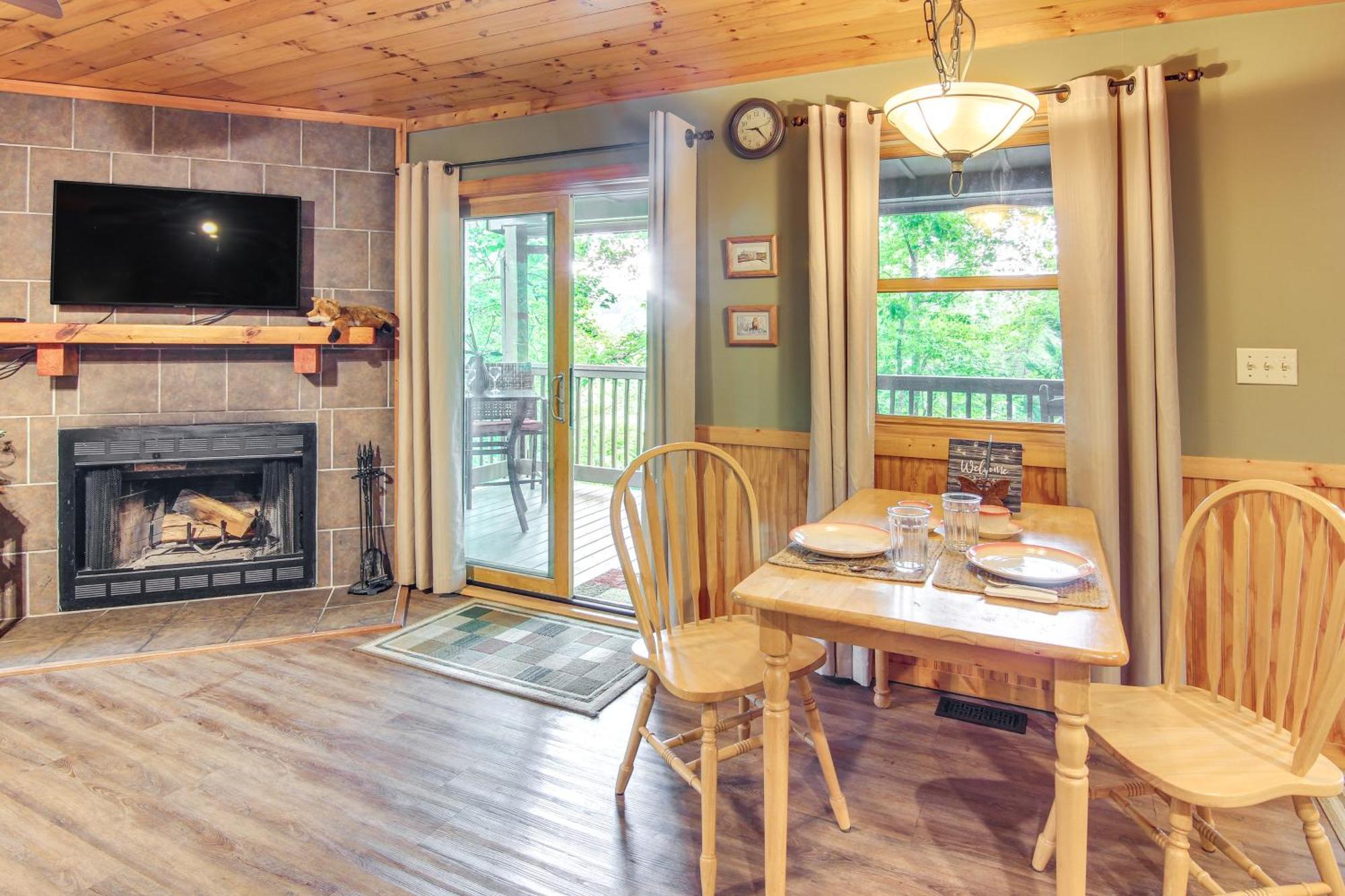 Charming Fox Den Cabin In Whittier With Hot Tub! Ngoại thất bức ảnh