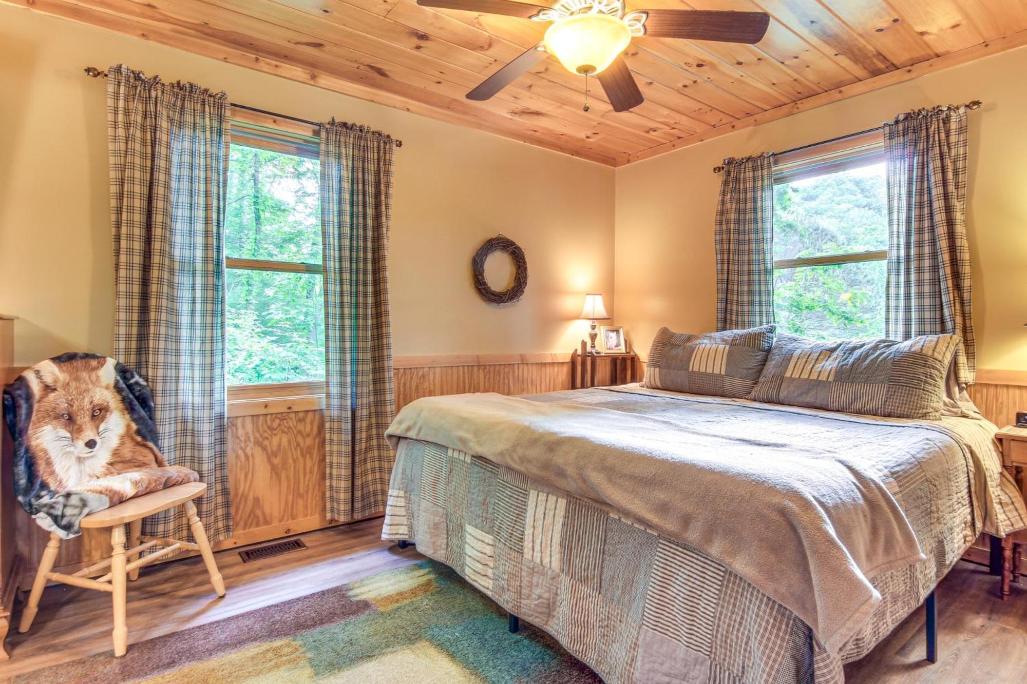 Charming Fox Den Cabin In Whittier With Hot Tub! Ngoại thất bức ảnh