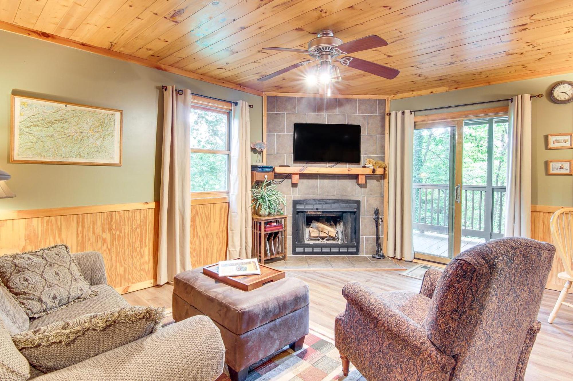 Charming Fox Den Cabin In Whittier With Hot Tub! Ngoại thất bức ảnh